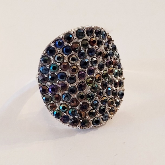 Statement Ring - Picture 2 of 10